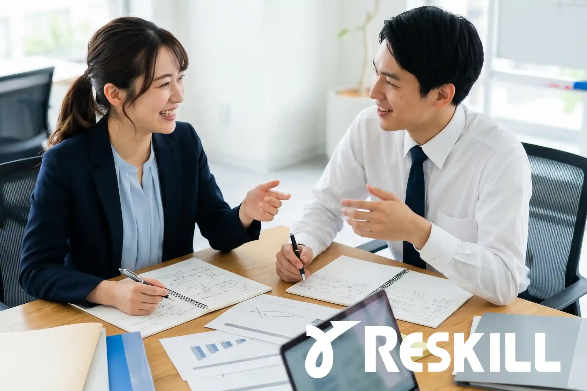 「他人に厳しく自分に甘い」人に嫌気がさした…心理や対処法を徹底解説【とっさの返し方や注意点】
